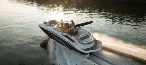 Hurricane SunDeck 2400 IO fiche technique et avis